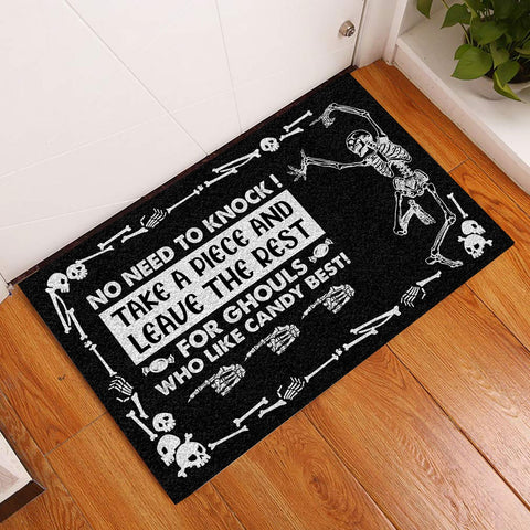 Halloween Skull Trick-Or-Treat Avoid Doormat